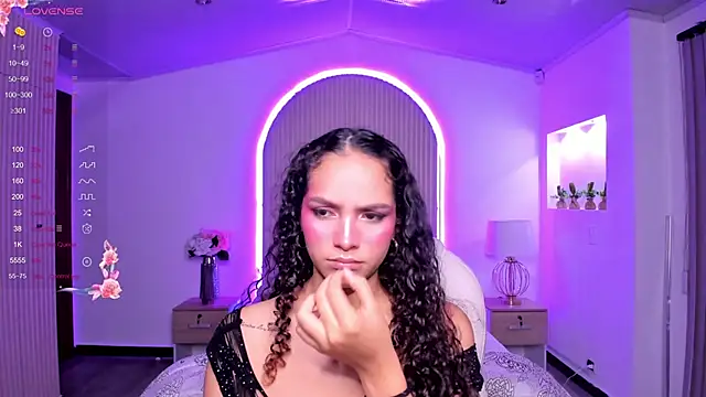 anahi curlie1 online show from 01/14/25, 03:53