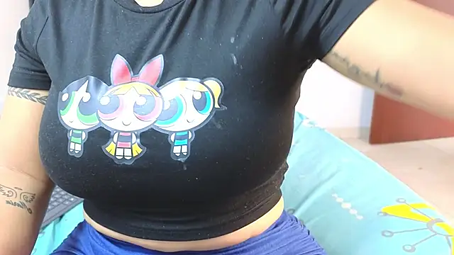 Snapshot of tatiana_big_ass_boobs chatting on 11/25/25, 01:55 tatiana big ass boobs online show from 11/25/25, 01:55