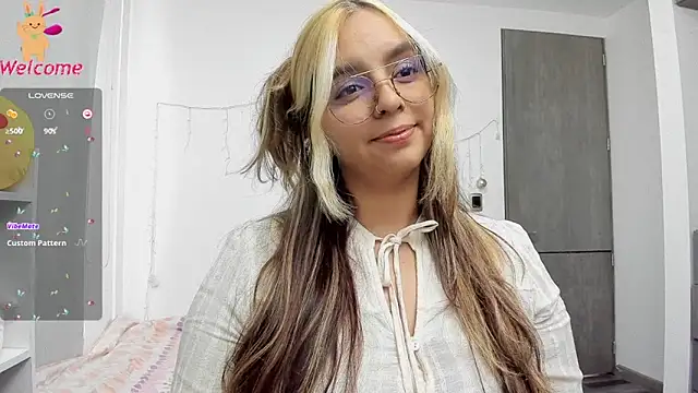 Valery7rose  online show from 03/14/25, 08:17