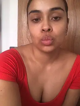 Snapshot of JuanaSimons chatting on 09/28/25, 07:08 JuanaSimons online show from 09/28/25, 07:08