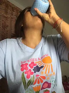 JuanaSimons online show from 04/24/26, 02:03