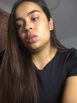 Snapshot of JuanaSimons chatting on 05/01/26, 02:27 JuanaSimons online show from 05/01/26, 02:27