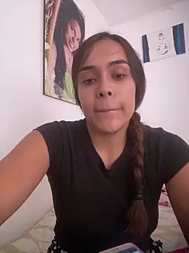 Snapshot of JuanaSimons chatting on 07/26/26, 10:05 JuanaSimons online show from 07/26/26, 10:05