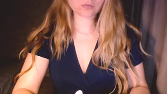 Snapshot of fiona_cute_2 chatting on 07/28/26, 07:15 fiona cute 2 online show from 07/28/26, 07:15