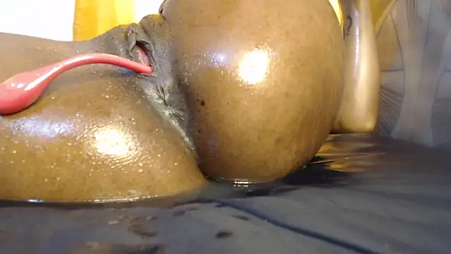 Candiey001 online show from 01/27/25, 03:58