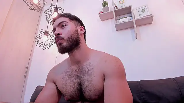 SebastianVilla  online show from 01/03/25, 11:23