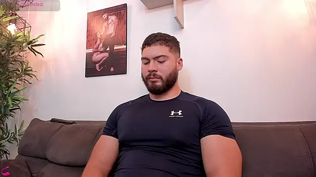 SebastianVilla  online show from 10/22/25, 10:53