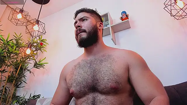 SebastianVilla  online show from 04/21/26, 03:24