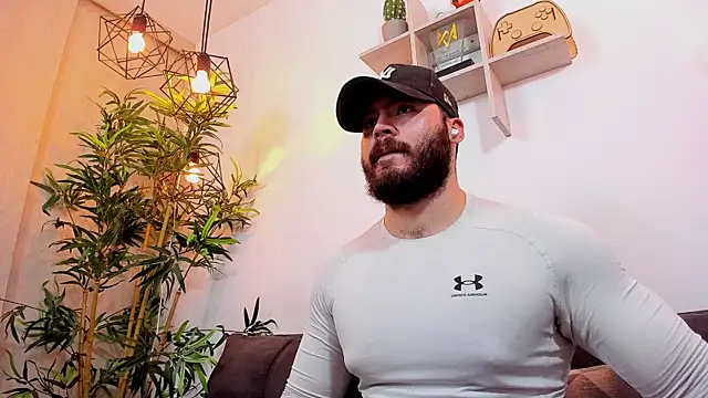 SebastianVilla  online show from 07/10/26, 10:01