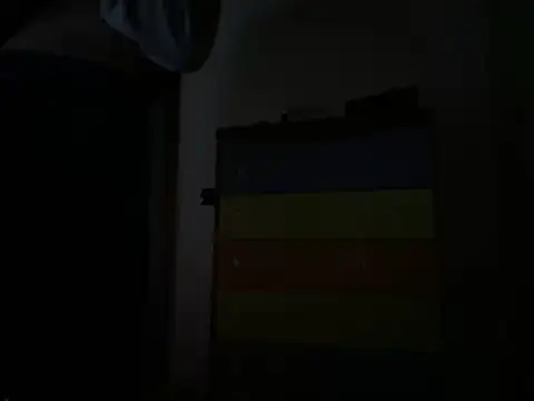 Snapshot of Drogon1000 chatting on 12/18/25, 01:11 Drogon1000 online show from 12/18/25, 01:11