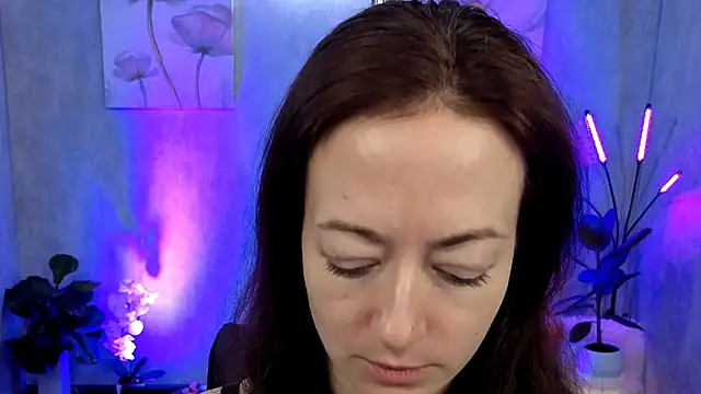 kimberlyray777 online show from 02/03/25, 06:45