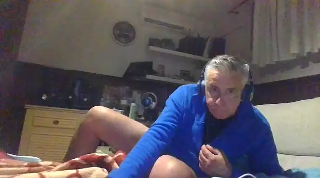 parejamlga58 online show from 01/03/25, 10:40