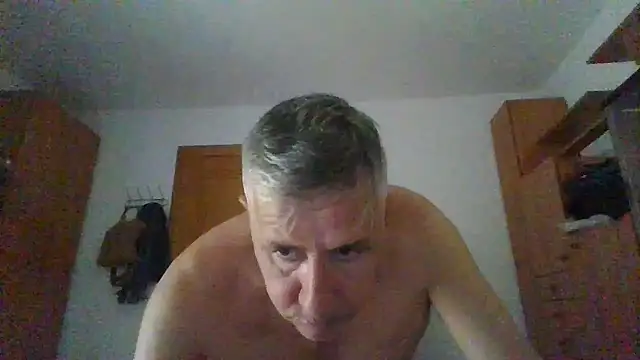 parejamlga58 online show from 10/24/25, 01:18