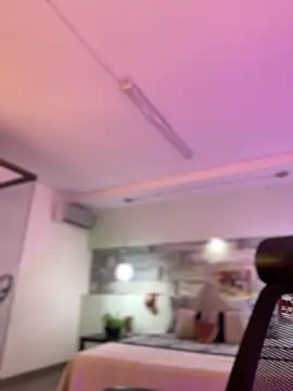 Snapshot of Emilia_Bakerr chatting on 12/11/24, 06:20 Emilia Bakerr online show from 12/11/24, 06:20