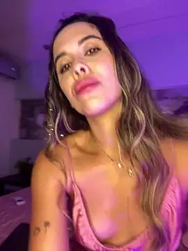 Snapshot of Emilia_Bakerr chatting on 01/12/25, 09:19 Emilia Bakerr online show from 01/12/25, 09:19