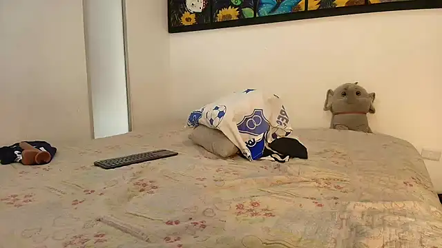 MrsFoucher online show from 12/02/25, 02:23