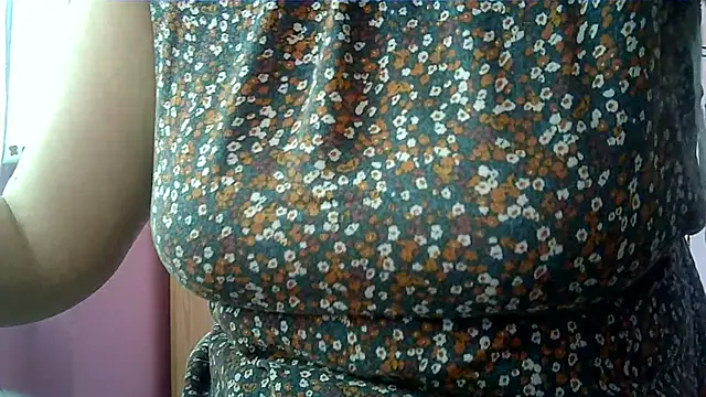 Lucinka1 online show from 02/02/25, 10:57