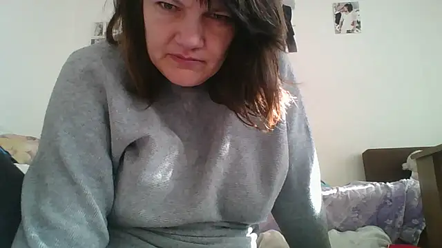 Lucinka1 online show from 03/05/25, 08:32