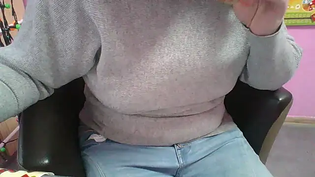 Lucinka1 online show from 03/15/25, 02:55