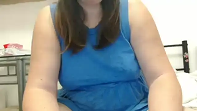Snapshot of Lucinka1 chatting on 01/18/26, 05:06 Lucinka1 online show from 01/18/26, 05:06
