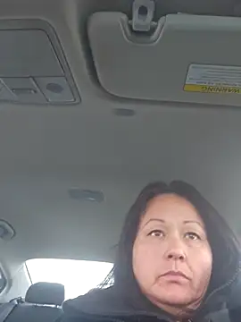 sweetkitty111 online show from 02/05/26, 10:25