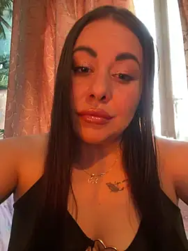Snapshot of DaisyStreet chatting on 07/19/26, 11:14 DaisyStreet online show from 07/19/26, 11:14
