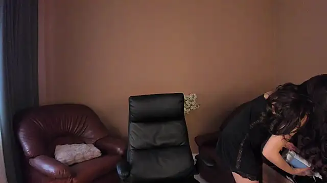 KaylaLaine online show from 02/06/26, 07:45