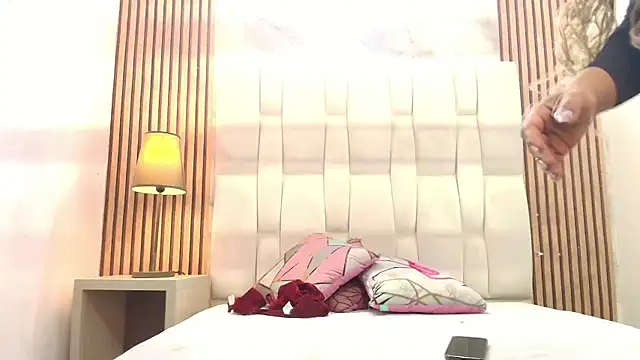 Hannagarces online show from 09/13/25, 11:32