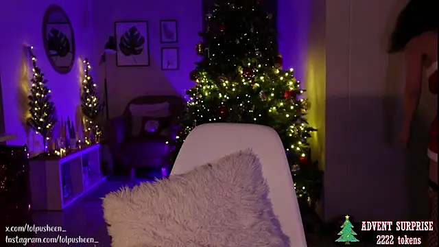 JulietteDee online show from 12/25/24, 02:14