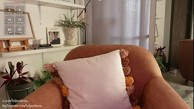 JulietteDee online show from 01/29/25, 10:11