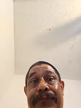 Snapshot of anyway2cum chatting on 02/03/25, 05:14 anyway2cum online show from 02/03/25, 05:14