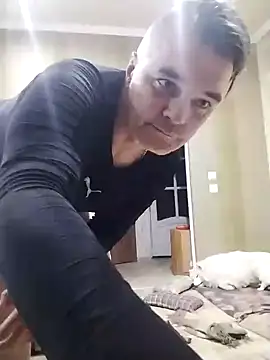 Snapshot of DjiniCD chatting on 01/08/25, 12:58 DjiniCD online show from 01/08/25, 12:58