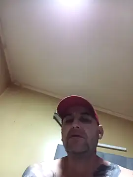 TrainedFinder5 online show from 04/08/26, 01:27