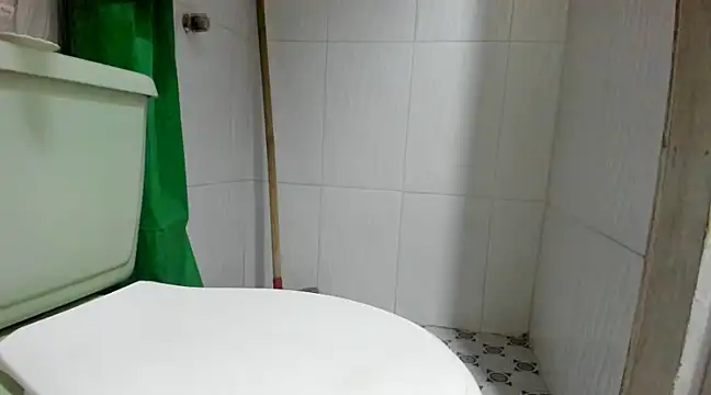 hugo3918  online show from 03/12/25, 04:51