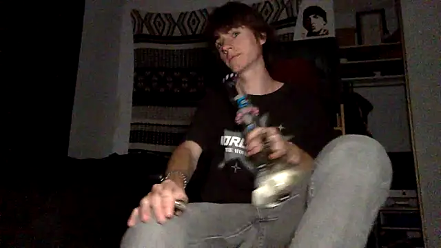 Snapshot of spicylaboi chatting on 04/30/26, 03:02 spicylaboi online show from 04/30/26, 03:02