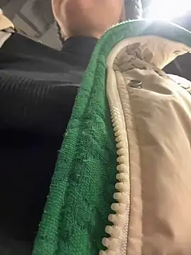 Snapshot of LikaCat chatting on 01/25/25, 06:12 LikaCat online show from 01/25/25, 06:12