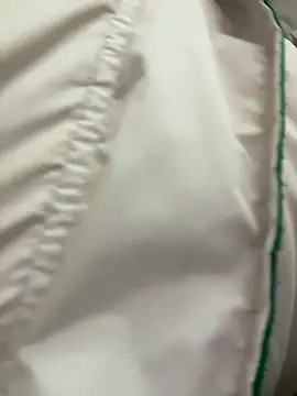 Snapshot of LikaCat chatting on 02/07/25, 09:16 LikaCat online show from 02/07/25, 09:16