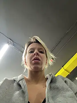 LikaCat online show from 02/15/26, 03:47