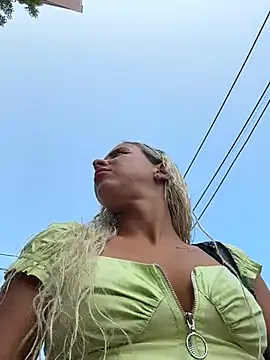 LikaCat online show from 04/19/26, 02:00