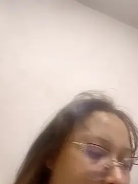 lucyy06 online show from 07/12/26, 05:42