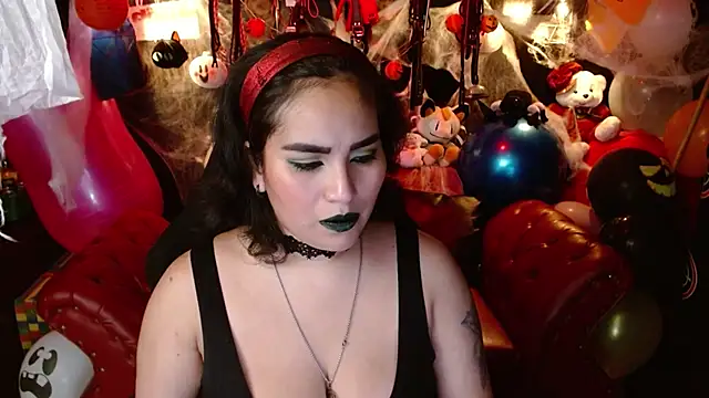 kureiji hentaii online show from 10/21/25, 10:21