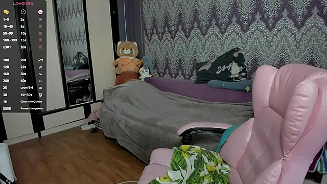 AlexRacc00n online show from 01/31/25, 07:39