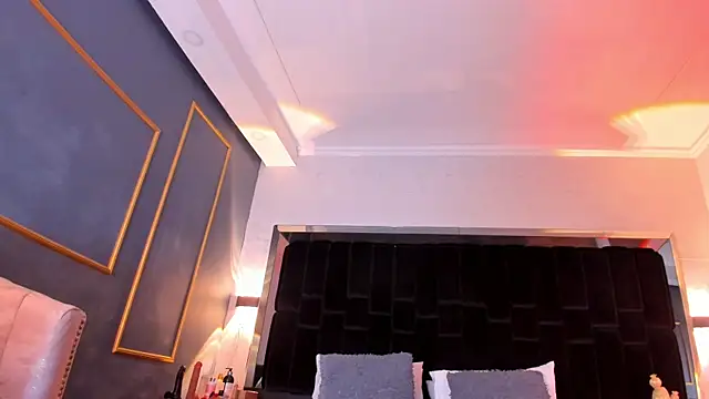 NikkySmiith online show from 02/18/25, 01:44