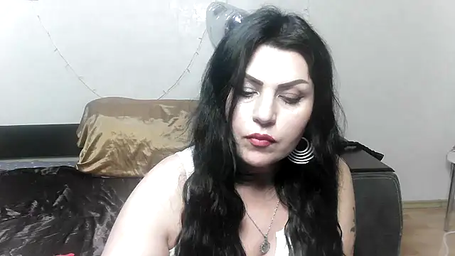 kataleya94 online show from 01/03/25, 11:01