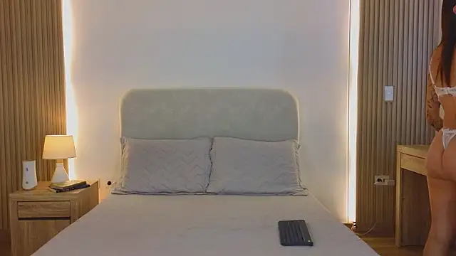 KristennBlue online show from 03/16/26, 01:37