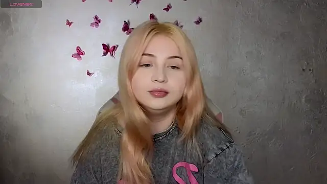 shy blondiee online show from 09/15/25, 07:47