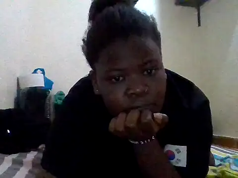 honeypotsweet online show from 10/13/25, 08:58