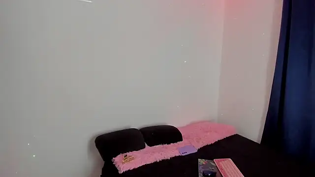 Snapshot of mari_mar69 chatting on 01/25/25, 12:47 mari mar69 online show from 01/25/25, 12:47