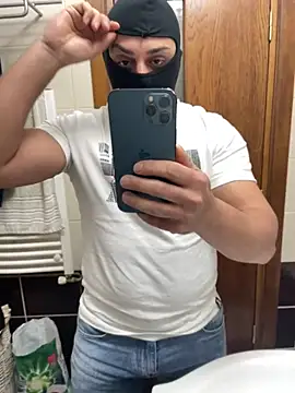 marianmin online show from 02/18/25, 02:27