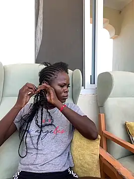 petiteebony 81 online show from 12/14/25, 09:47